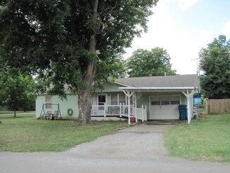 203 NE 5th St, Perkins, OK 74059