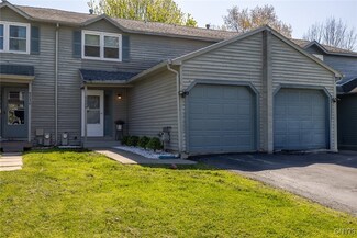 8228 Vicksburg Place, Baldwinsville, NY 13027