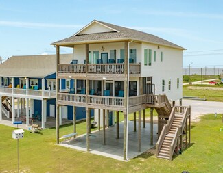 2176 Highway 87, Gilchrist, TX 77617