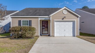152 Coosawatchie St, Summerville, SC 29485