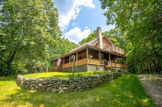 312 High St, Uxbridge, MA 01569