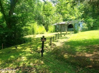334 Maris Ave, Canton, MS 39046