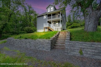 141 Ackerly Rd, Clarks Summit, PA 18411