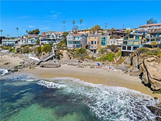 240 Moss St Unit 4, Laguna Beach, CA 92651