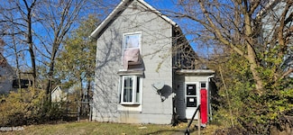 982 W Wayne St, Lima, OH 45805