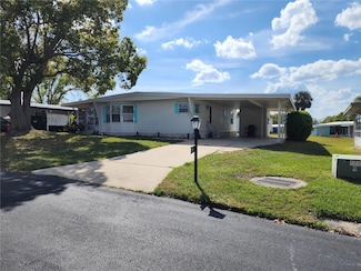 2030 Wax Myrtle Dr, Zellwood, FL 32798