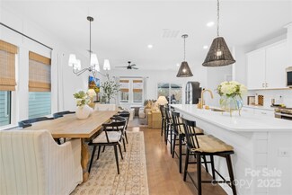 3512 Auburn Curb Rd, Charlotte, NC 28217