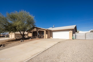 2215 Malahini Dr, Lake Havasu City, AZ 86404