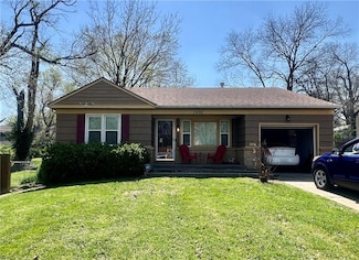 1445 E 77th St, Kansas City, MO 64131