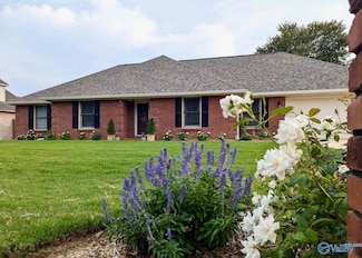 2303 Cumberland Place SW, Decatur, AL 35603
