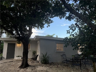 9855 SW 62nd St, Miami, FL 33173