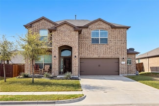 565 Dunster Ln, Saginaw, TX 76131