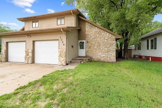 1024 State St, Salina, KS 67401