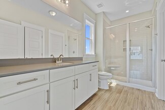 726 Breakers Reef Ln, Huger, SC 29450