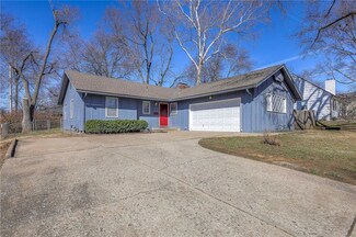 8322 Broadmoor St, Overland Park, KS 66212