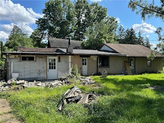20556 Drake Rd, Strongsville, OH 44149