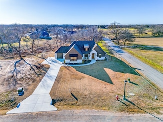 1000 Hennesay Park, Springtown, TX 76082