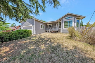 16780 Greenridge Rd, Hidden Valley Lake, CA 95467