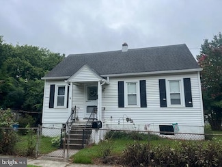 18 Forrest Ave, Wilmington, DE 19805