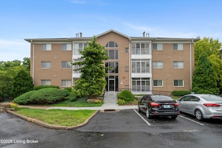 8509 Atrium Dr Unit 102, Louisville, KY 40220