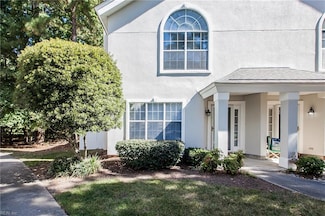 567 Seahorse Run, Chesapeake, VA 23320