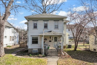 315 Crescent St, Shenandoah, IA 51601