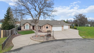 21960 Tom Bead Dr, Cottonwood, CA 96022