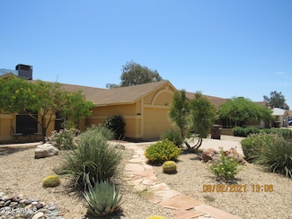 7209 W Paradise Dr, Peoria, AZ 85345