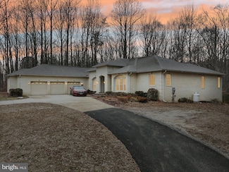 13716 Molly Berry Rd, Brandywine, MD 20613