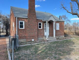 4215 Aqua Dr, Pueblo, CO 81005