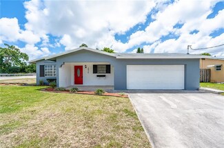 3910 NW 11th St, Coconut Creek, FL 33066