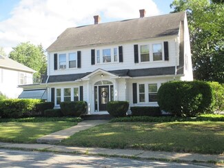 43 Temple St, Gardner, MA 01440