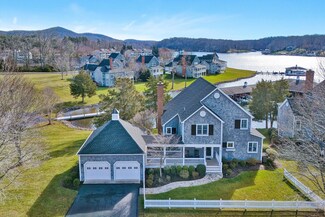 85 Sconset Dr, Penhook, VA 24137