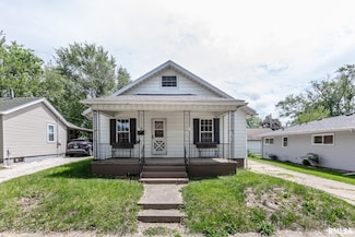1408 Howard Ct, Pekin, IL 61554