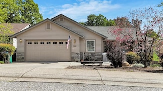 240 Horizon Cir, Grass Valley, CA 95945