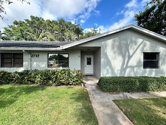 2737 Lowson B Blvd Unit B, Delray Beach, FL 33445