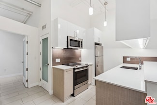 939 S Broadway Unit 607, Los Angeles, CA 90015