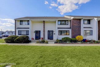 C11 Lincoln Ln Unit C11, Dayton, NJ 08810