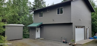 279/283 Bunchberry Ln, Ketchikan, AK 99901