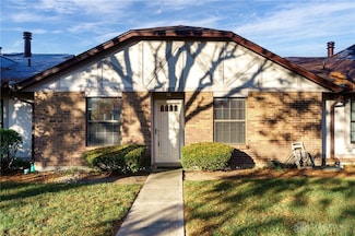 686 Pine Needles Dr Unit 119, Dayton, OH 45458