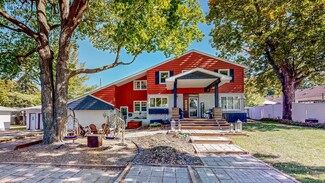 1213 N Elm Ave, Owatonna, MN 55060