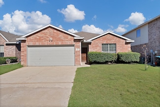 3813 Cane River Rd, Fort Worth, TX 76244