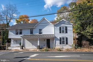 729 Main St Unit B, Schwenksville, PA 19473