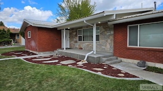 265 Barlow Dr, Idaho Falls, ID 83401