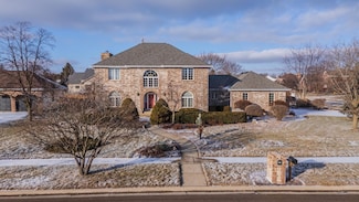 3018 Wisteria Ln, Bloomington, IL 61704