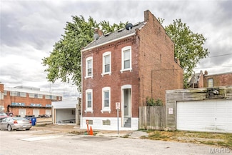 2010 Cushing St, Saint Louis, MO 63104
