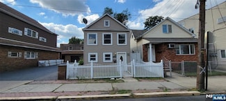 104 Wallington Ave, Wallington, NJ 07057