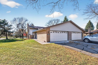 7107 Robinwood Bay, Woodbury, MN 55125