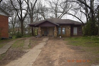 604 3rd St, Hot Springs National Park, AR 71913