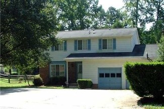 6211 Upas Ln, Charlotte, NC 28227